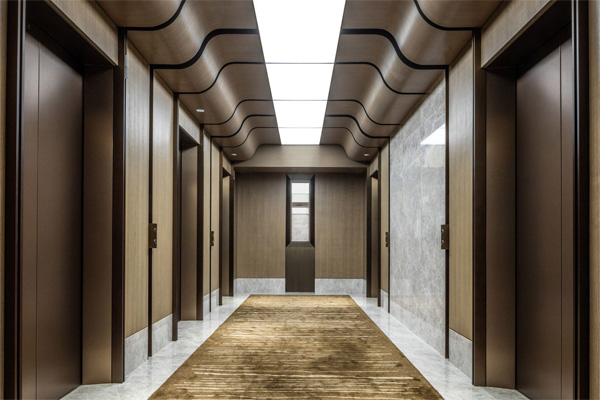 Best commercial elevators in UAE